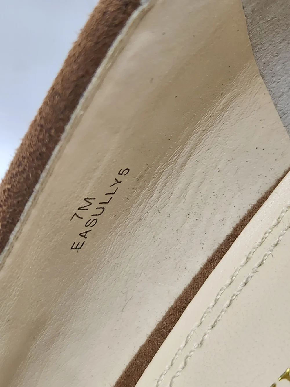 Enzo Angiolini pebbled suede